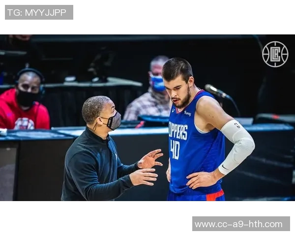 卢谈祖巴茨缺阵对球队影响深远全队需团结一致共同弥补不足