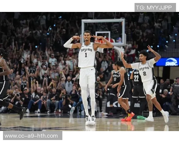 帕克期待文班亚马成为NBA顶尖球员带领马刺赢得多个总冠军 帕克期待文班亚马成为NBA顶尖球员带领马刺赢得多个总冠军