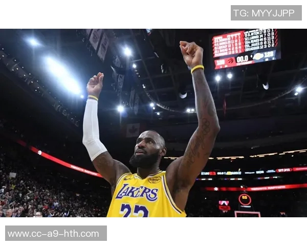 詹姆斯强调尼克史密斯在AR缺阵时的重要性与进攻角色