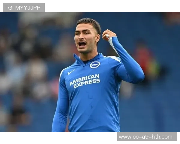 米兰与佛罗伦萨争抢布莱顿中卫库博拉冬窗或将转会 米兰与佛罗伦萨争抢布莱顿中卫库博拉冬窗或将转会